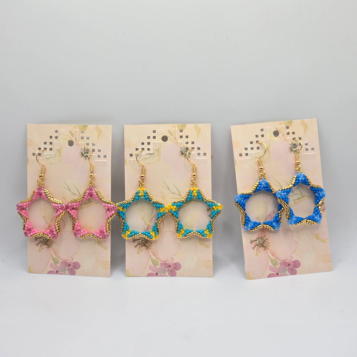 Curved Kloqowej Dangle Earring
