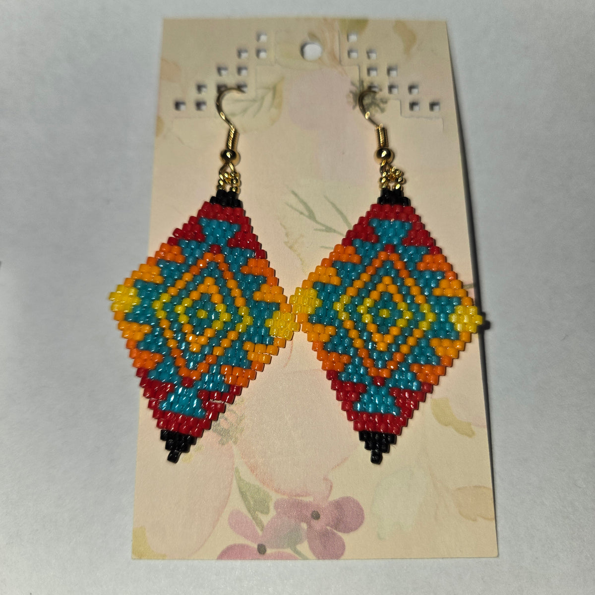 Geometric Kalawikk - Beaded Earrings